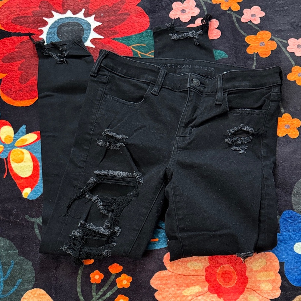 American Eagle Outfitters Black Ripped Jeggings